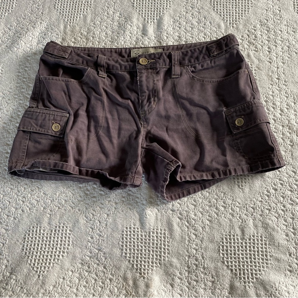 Y2K Authentic Jeanswear Cargo Shorts (7)